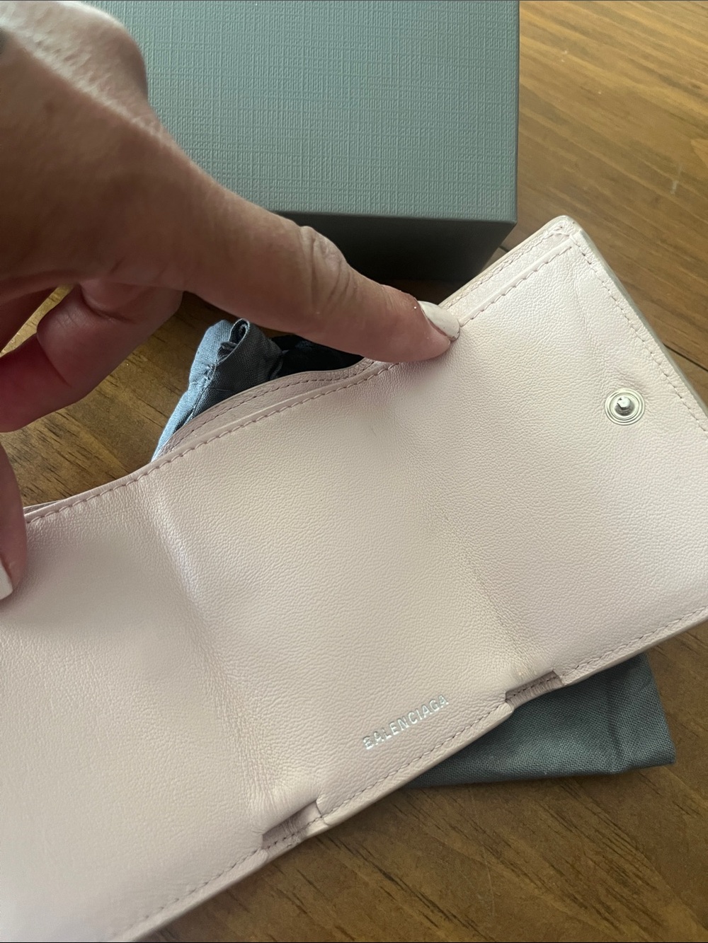 Balenciaga Pale Pink Leather Wallet Envelope Card Holder w COA - Picture 5 of 9
